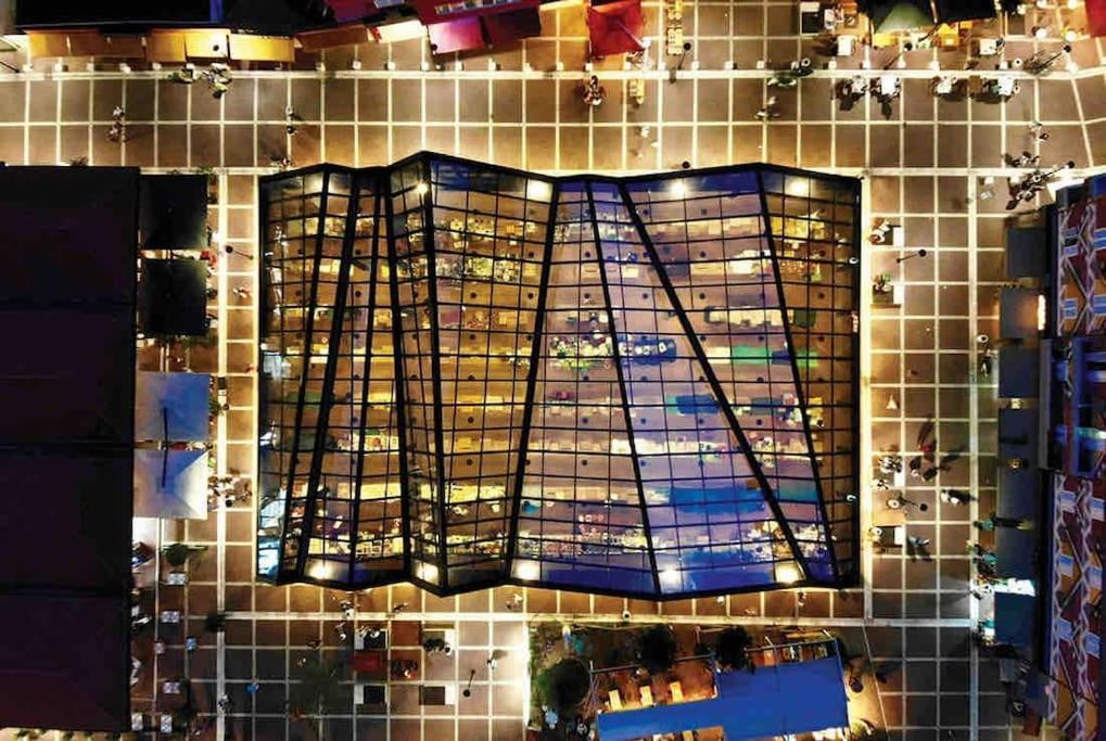 City Centre Big Art'Partment Heart Of The Capital 티라나 외부 사진
